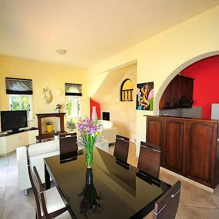 Villa Latchi Seaview Polis